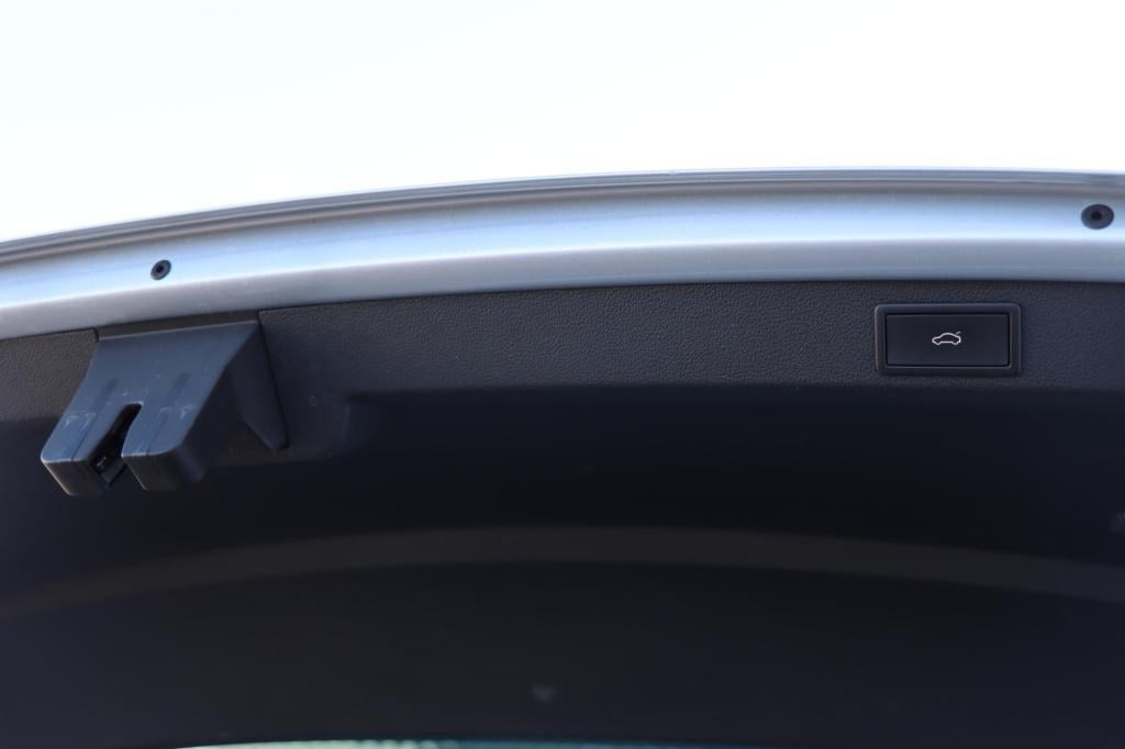 Skoda Superb combi 1.4 tsi laurin & klement 218pk dsg6 | lederen bekleding 