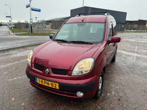 Renault kangoo bj 2005  automaat  1950 euro