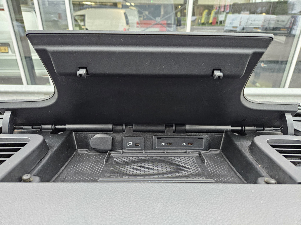 Mercedes-Benz Sprinter 317 1.9 cdi l2h2 170pk | camera | cruisec. | carplay