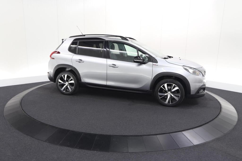 Peugeot 2008 puretech 110 eat6 gt-line | trekhaak | panoramadak | apple car