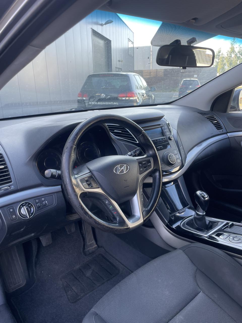 Hyundai i40 1.6 GDI 135PK 2013 Grijs | NAP
