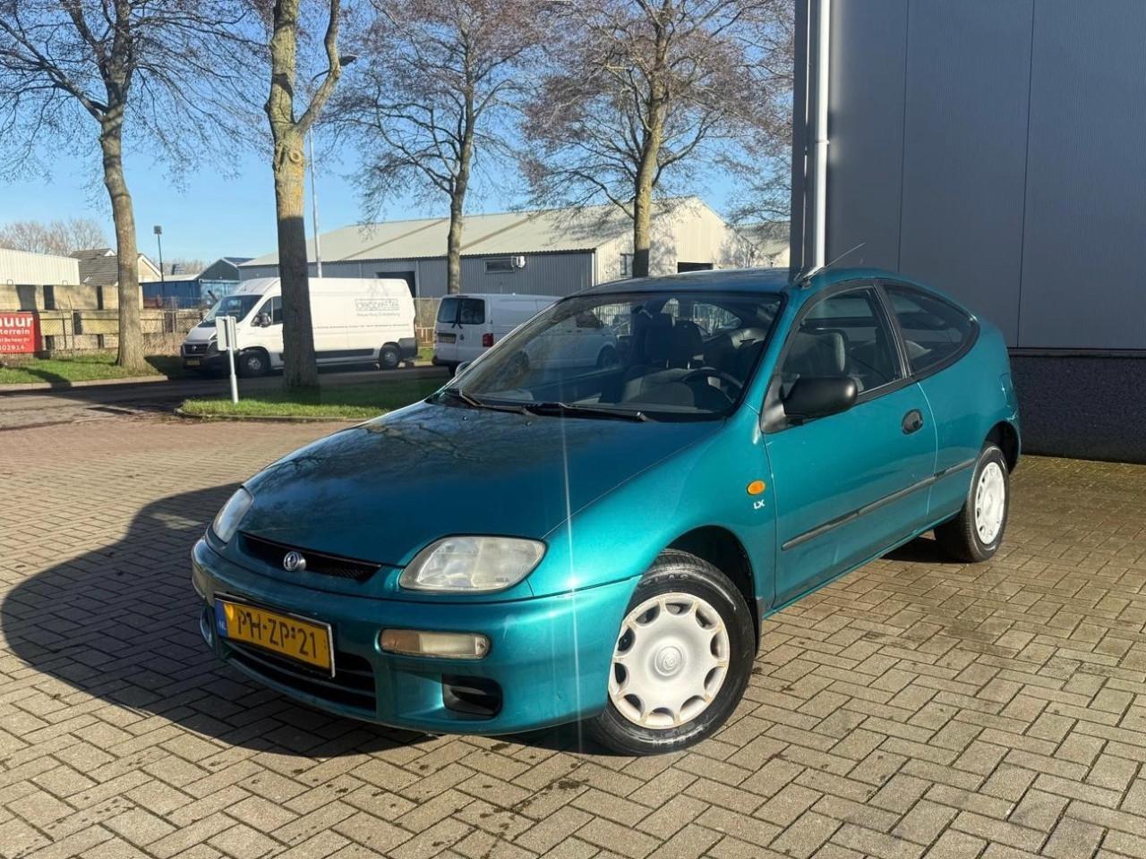 Mazda 323 - 1.5i LX 62.220KM Nap Automaat