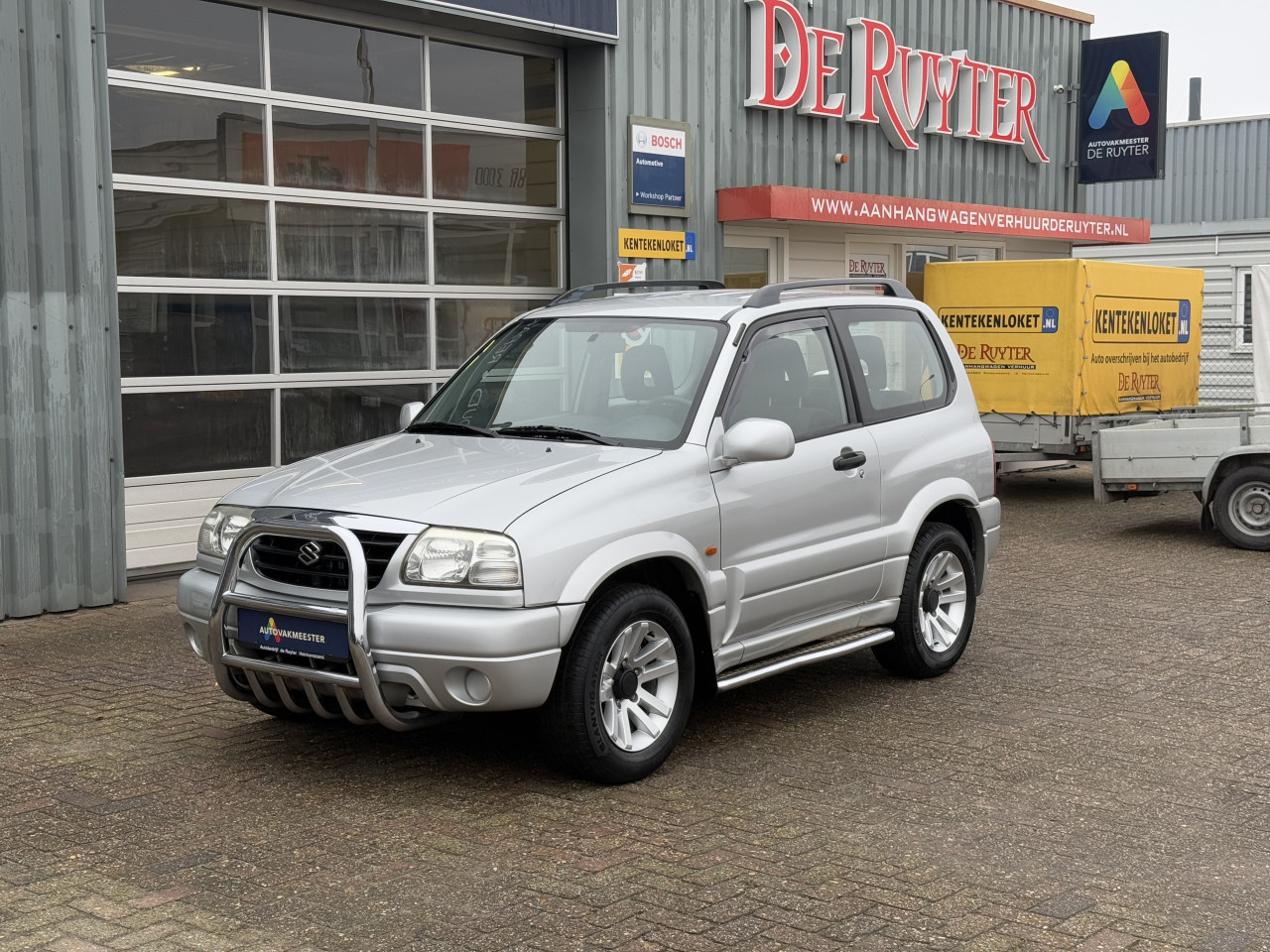 Suzuki Grand Vitara - 2.0 Metal Top