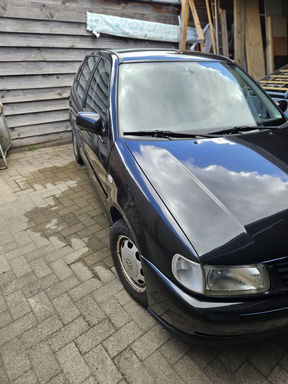 VW Polo 1.4 hatchback