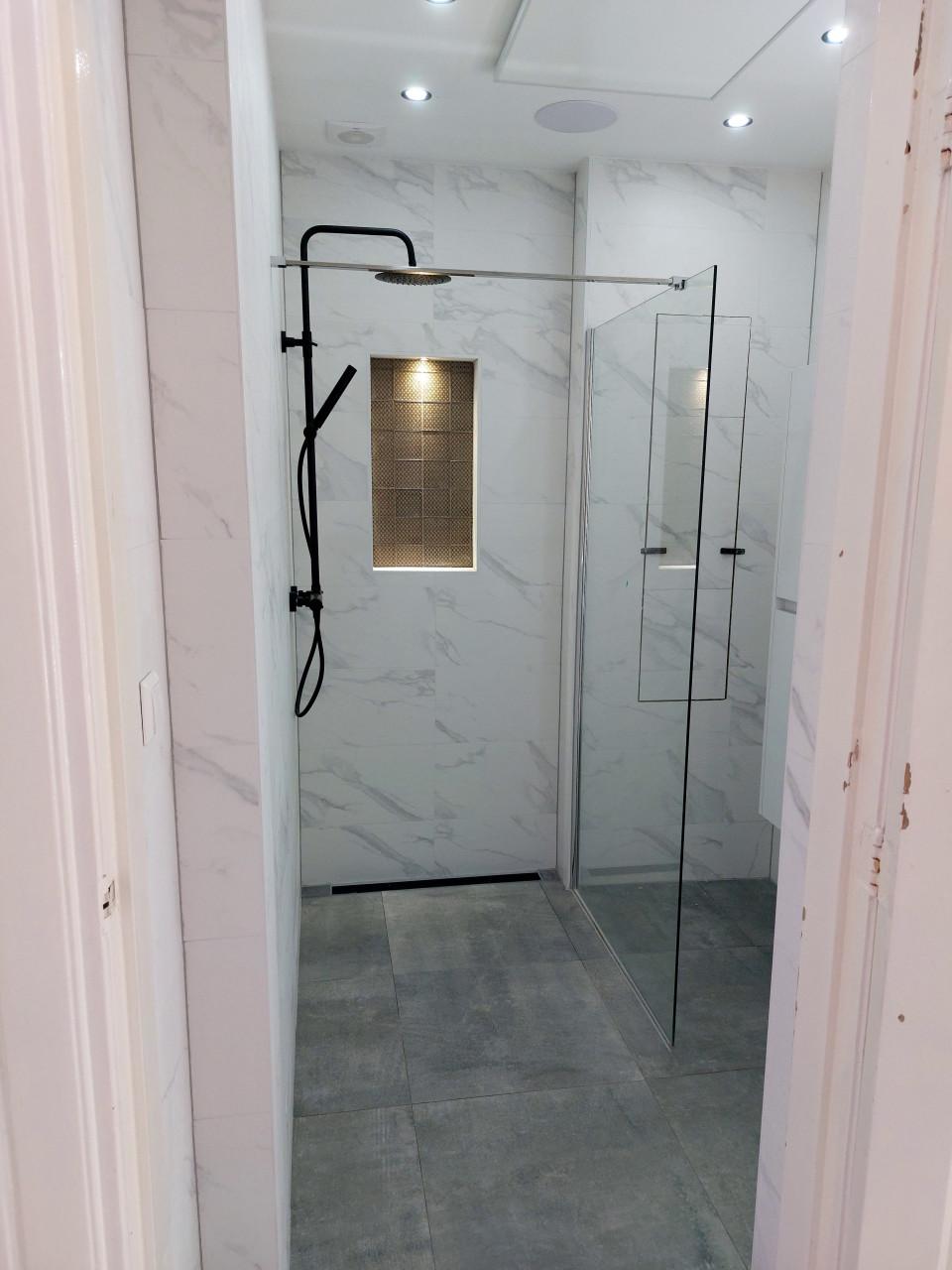 Aanemer Totaal Bouw Uitbouw Badkamers Dakkapelen Totaal Renovatie