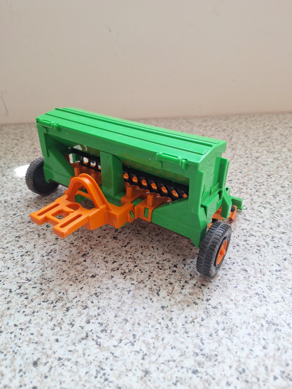 Bruder amazone zaaimachine