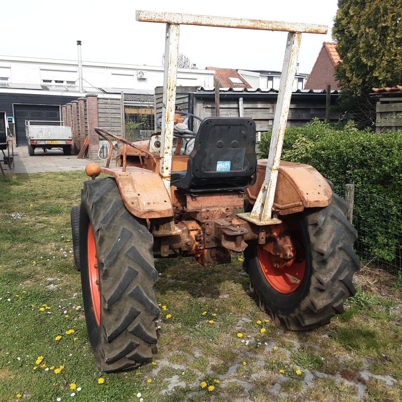 Renault tractor