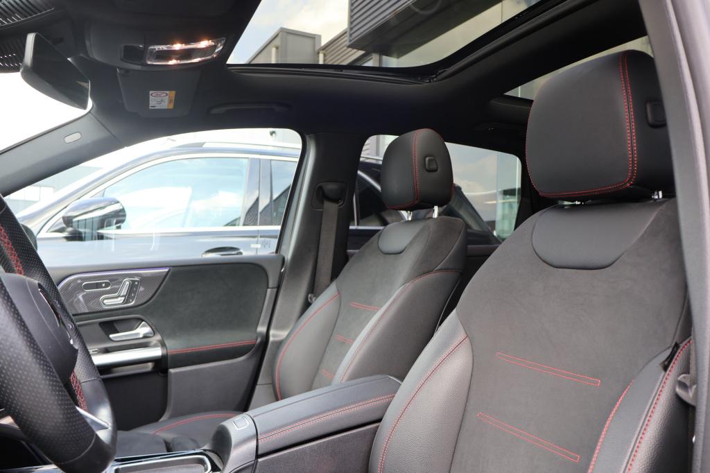Mercedes-Benz B-Klasse 250 e amg line l panoramadak l 360 camera i head-up 