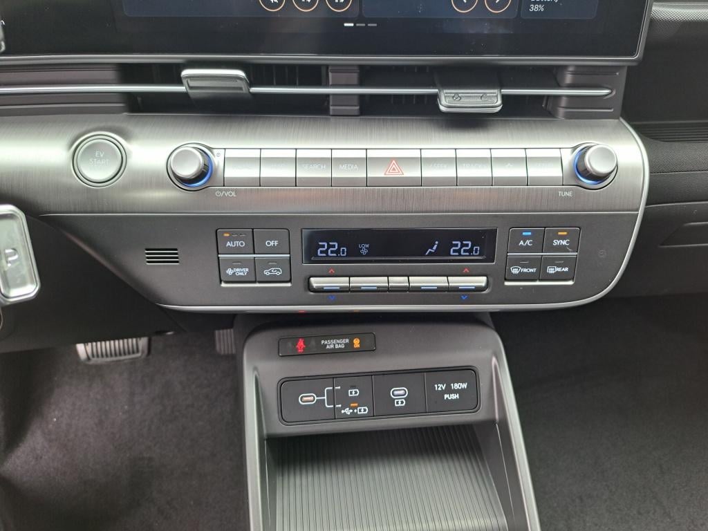 Hyundai Kona electric long range pure edition 64.8 kwh