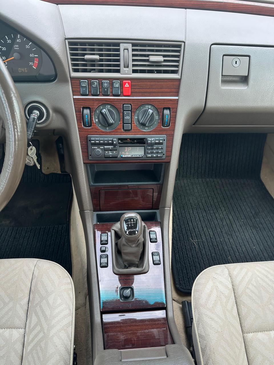 Mercedes Benz C-Klasse 2.0 C2000