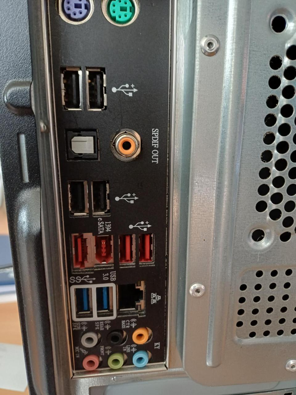DESKTOP PC