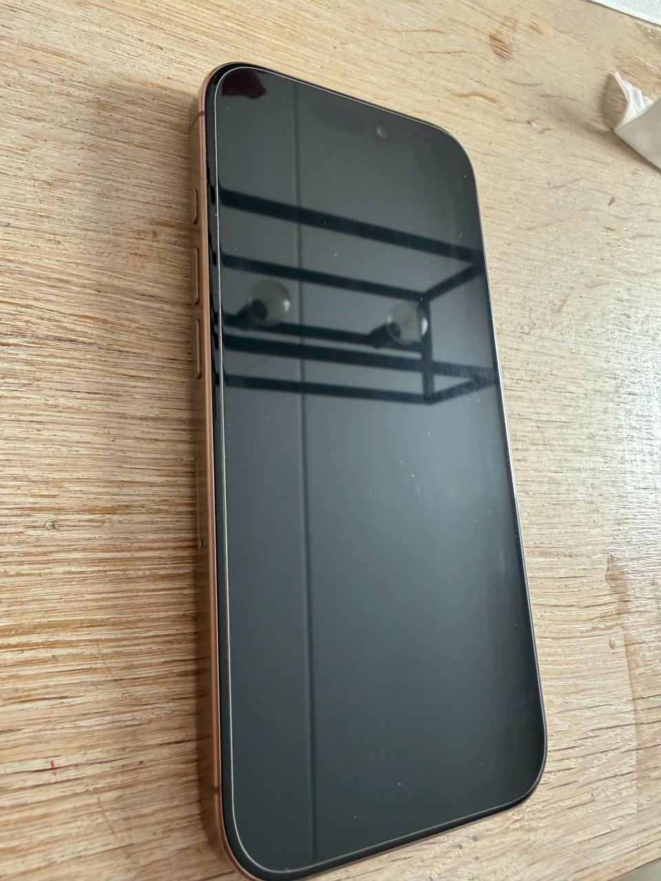 Apple iPhone 16 Pro 128 gb. Als nieuw!