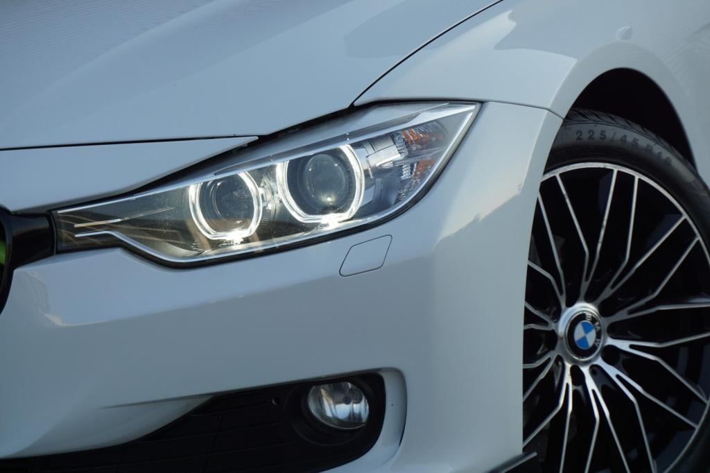 BMW 3-serie 320i efficientdynamics edition executive climate / navi / cruis