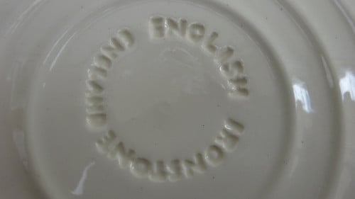 English Ironstone borden 3 rood 1 groen borden