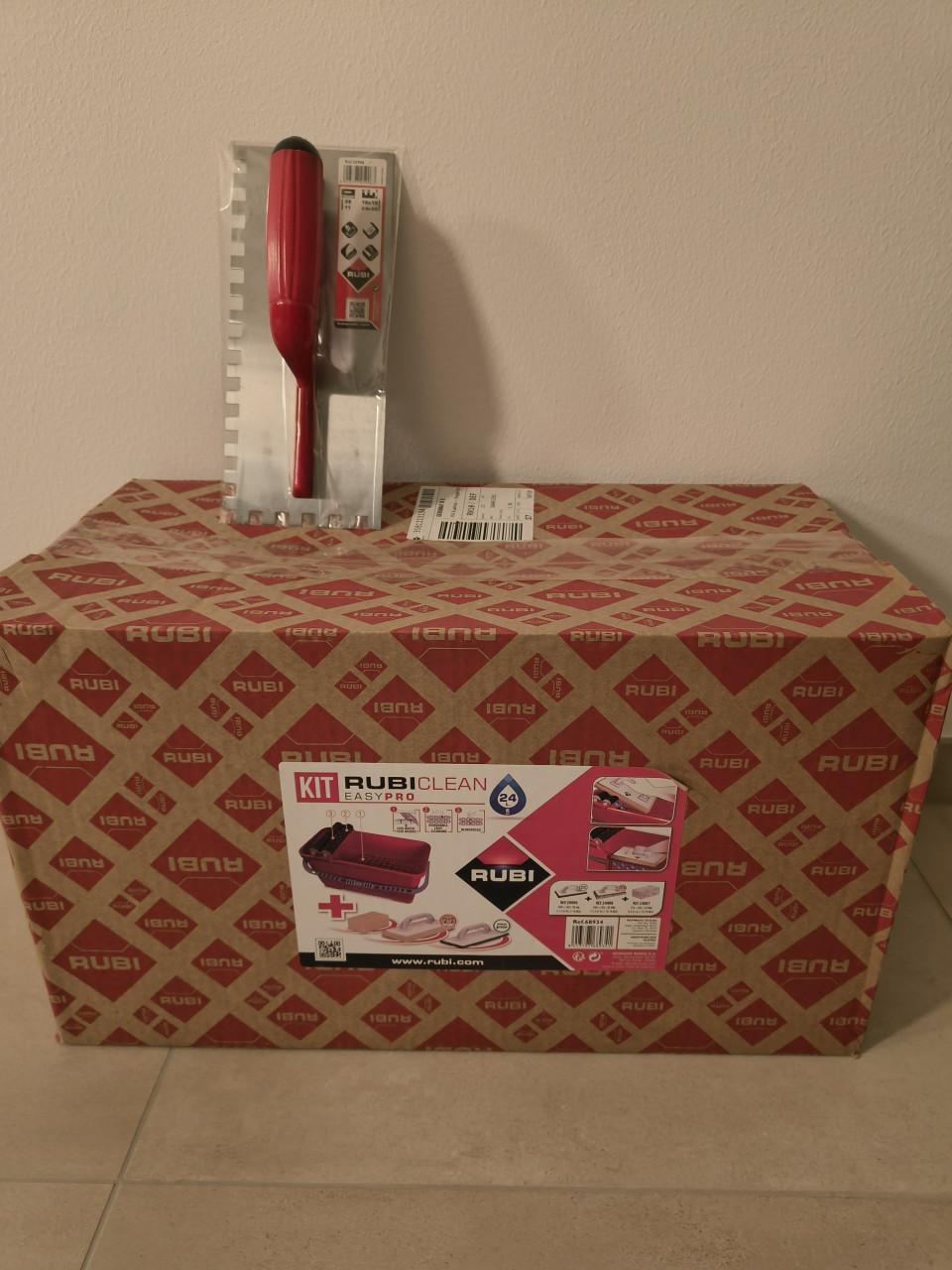 Easypro sponsbakset voor voegen van tegels