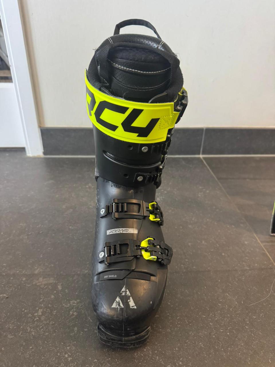 Skischoen fisher RC4 The CURV mt 28.0-28.5