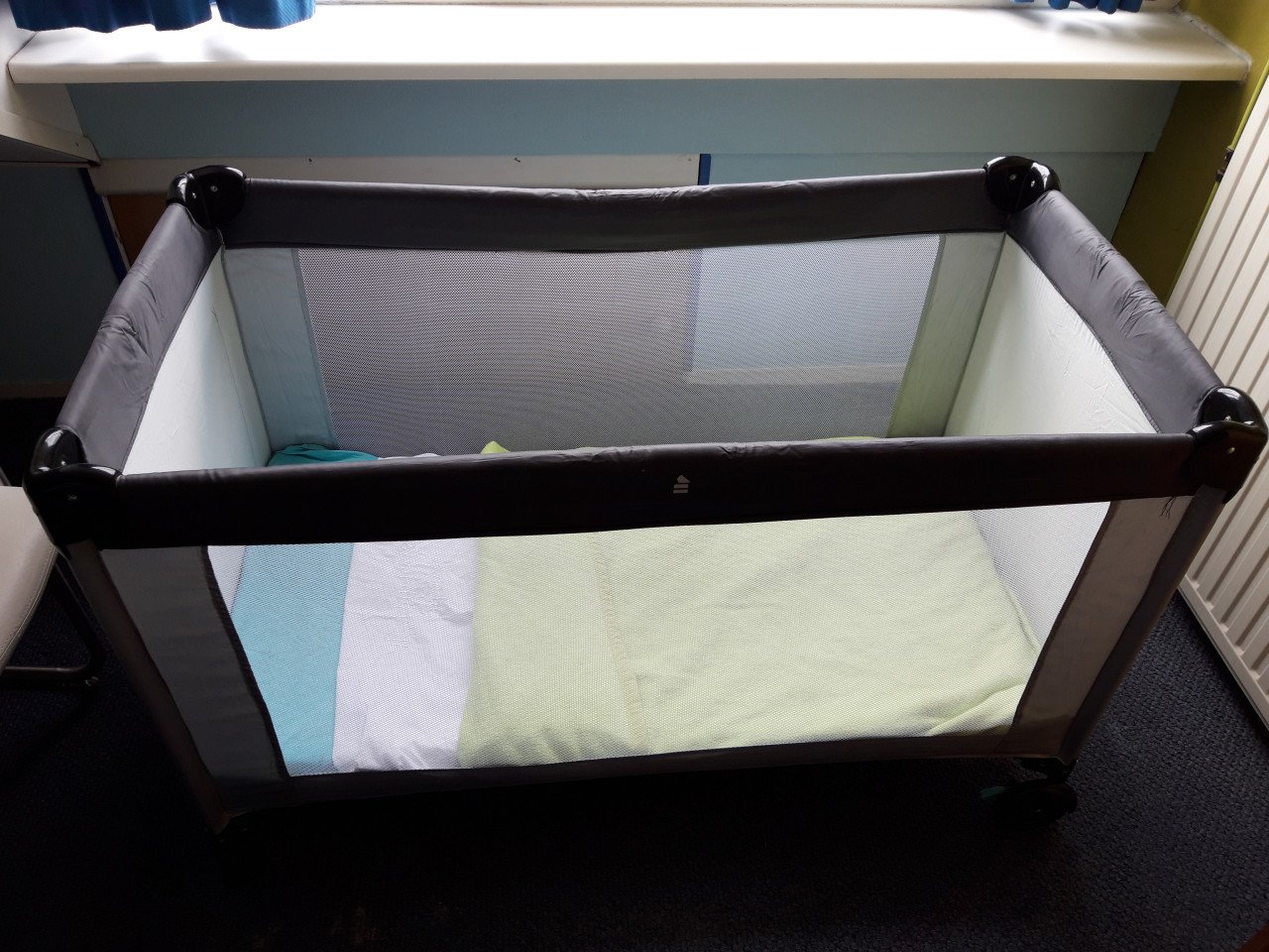 Kwalitatief campingbedje Prenatal incl. beddengoed