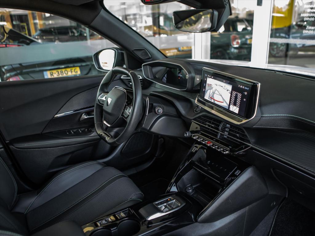 Peugeot 2008 1.2 puretech 130pk gt automaat