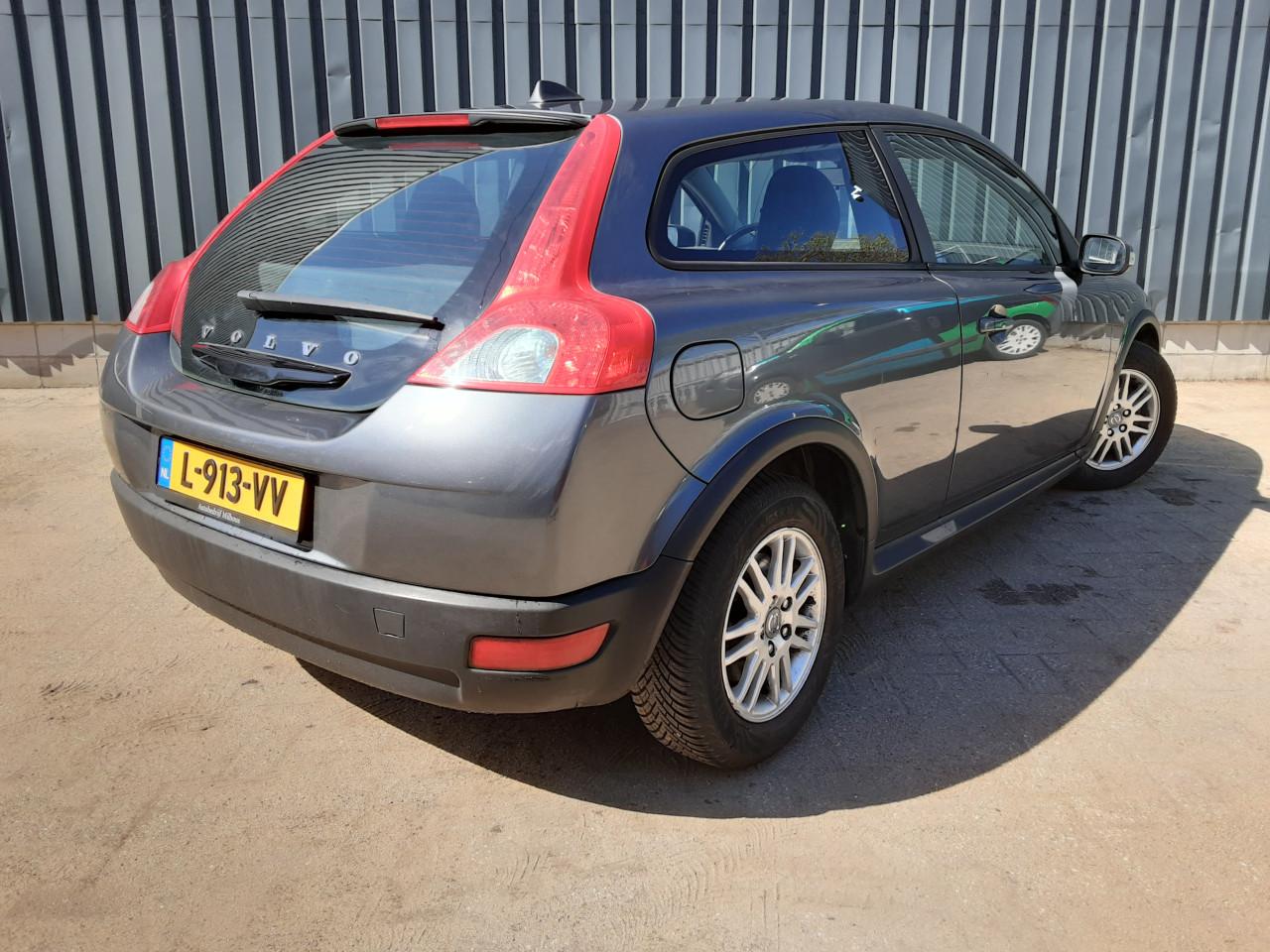 Volvo C30 1.8 apk 18-08-2026