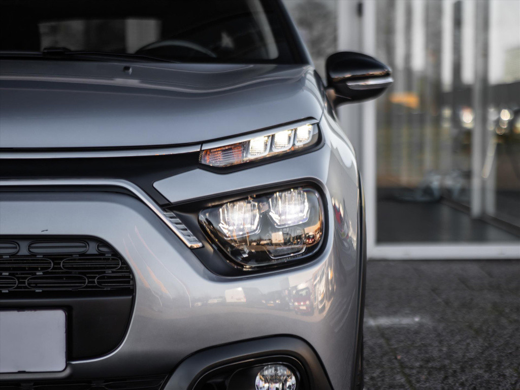 Citroen C3 1.2 puretech 110pk max automaat