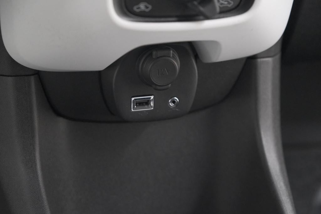 Citroen C1 1.0 vti airscape feel | vouwdak | camera | apple carplay | dab+