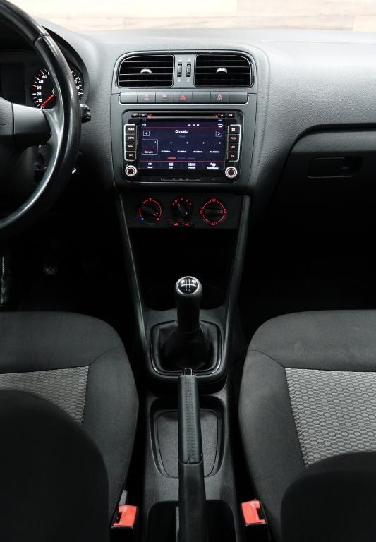Volkswagen Polo 1.2-12v bl.m | carplay | airco | start-stop |