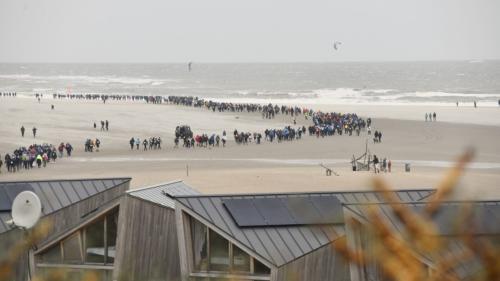 GEVRAAGD: 2 kaarten Wandelmarathon 4-10-2026