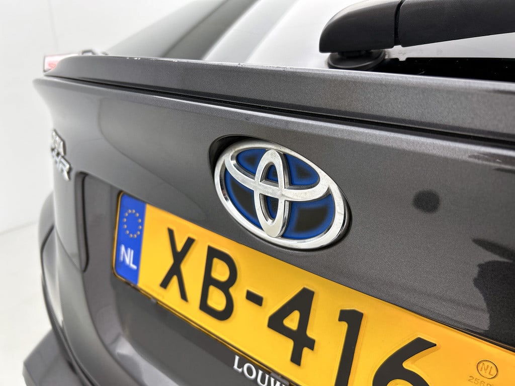 Toyota C-hr 1.8 hybrid style | trekhaak |
