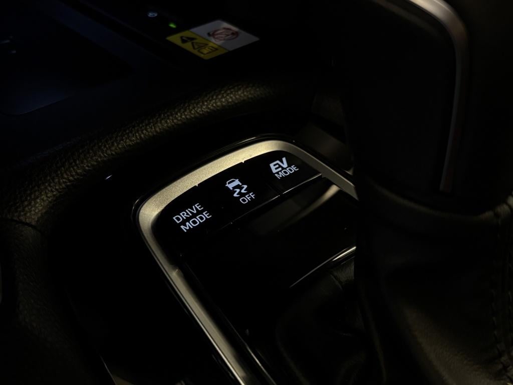 Toyota Corolla Cross hybrid 140 style