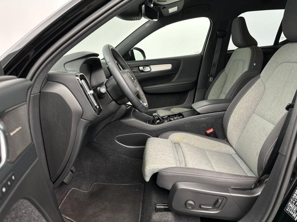 Volvo XC40 t5 262pk recharge plus dark| adap.cruise| camera| keyless| dab+