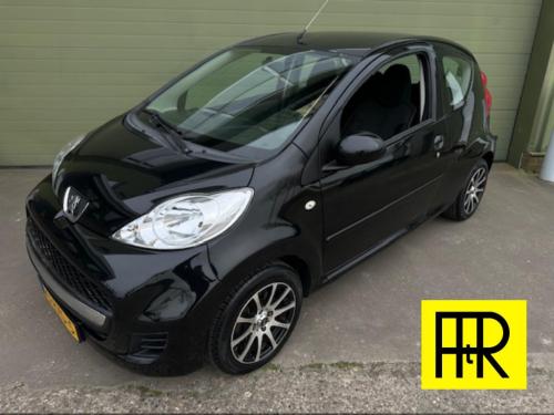 Peugeot 107 1.0 - 12v sublime