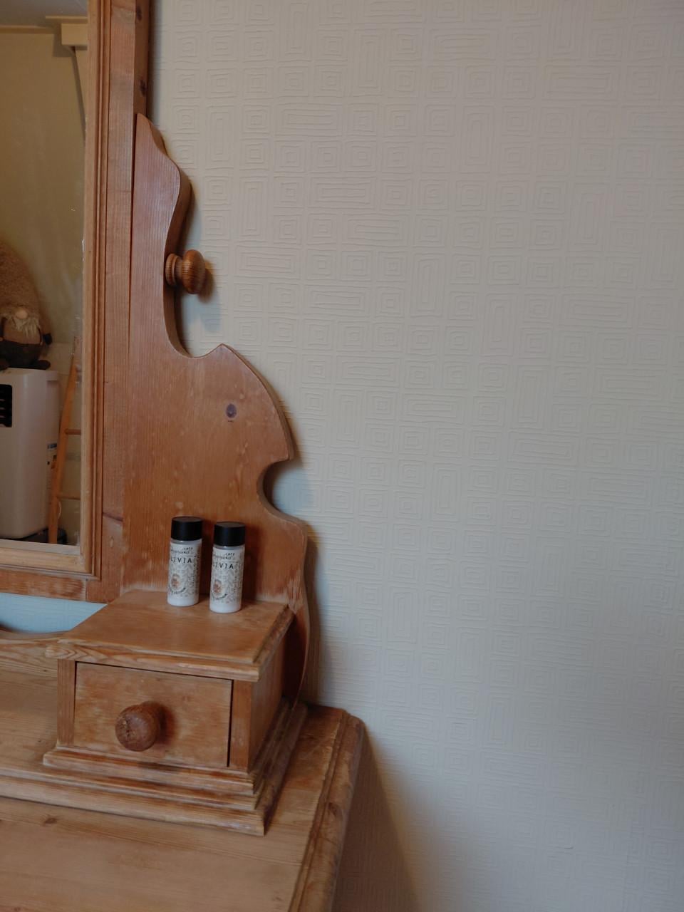 Grenen toiletmeubel