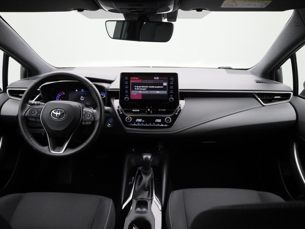 Toyota Corolla 2.0 hybrid dynamic | automaat | lmv | cruise control | stoel