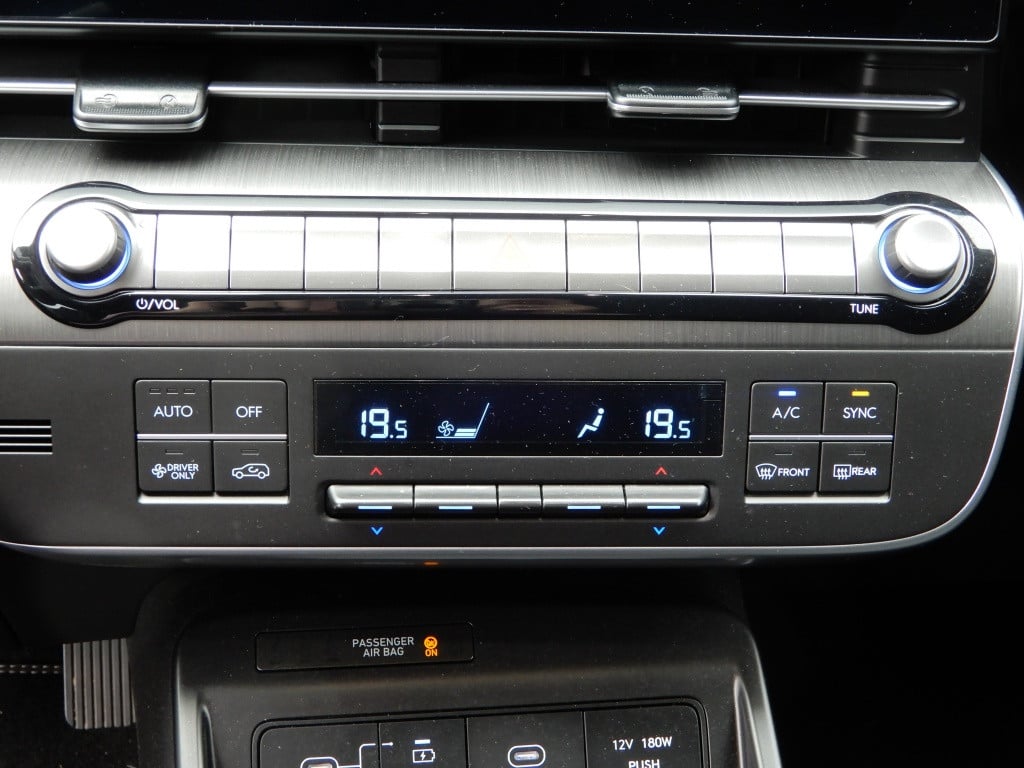 Hyundai Kona 1.6 gdi hev comfort | nieuw model! | 17 inch | navigatie | ada