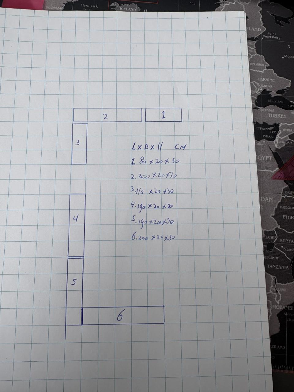Schanskorfjes gevuld met stenen - nette staat - zie foto's