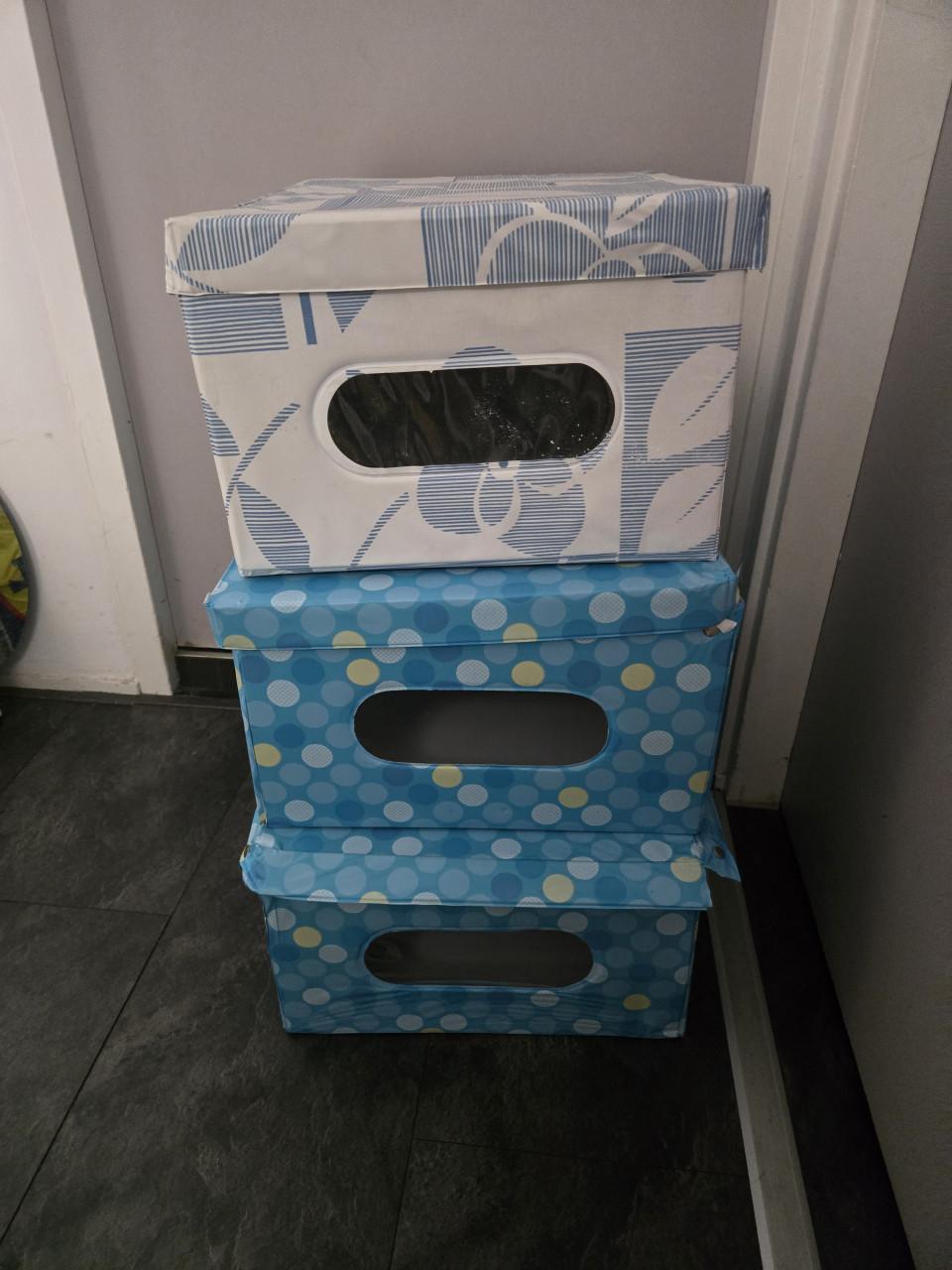 3 opbergdozen gemaakt van vinyl met een venster. L50x B40x H25 cm