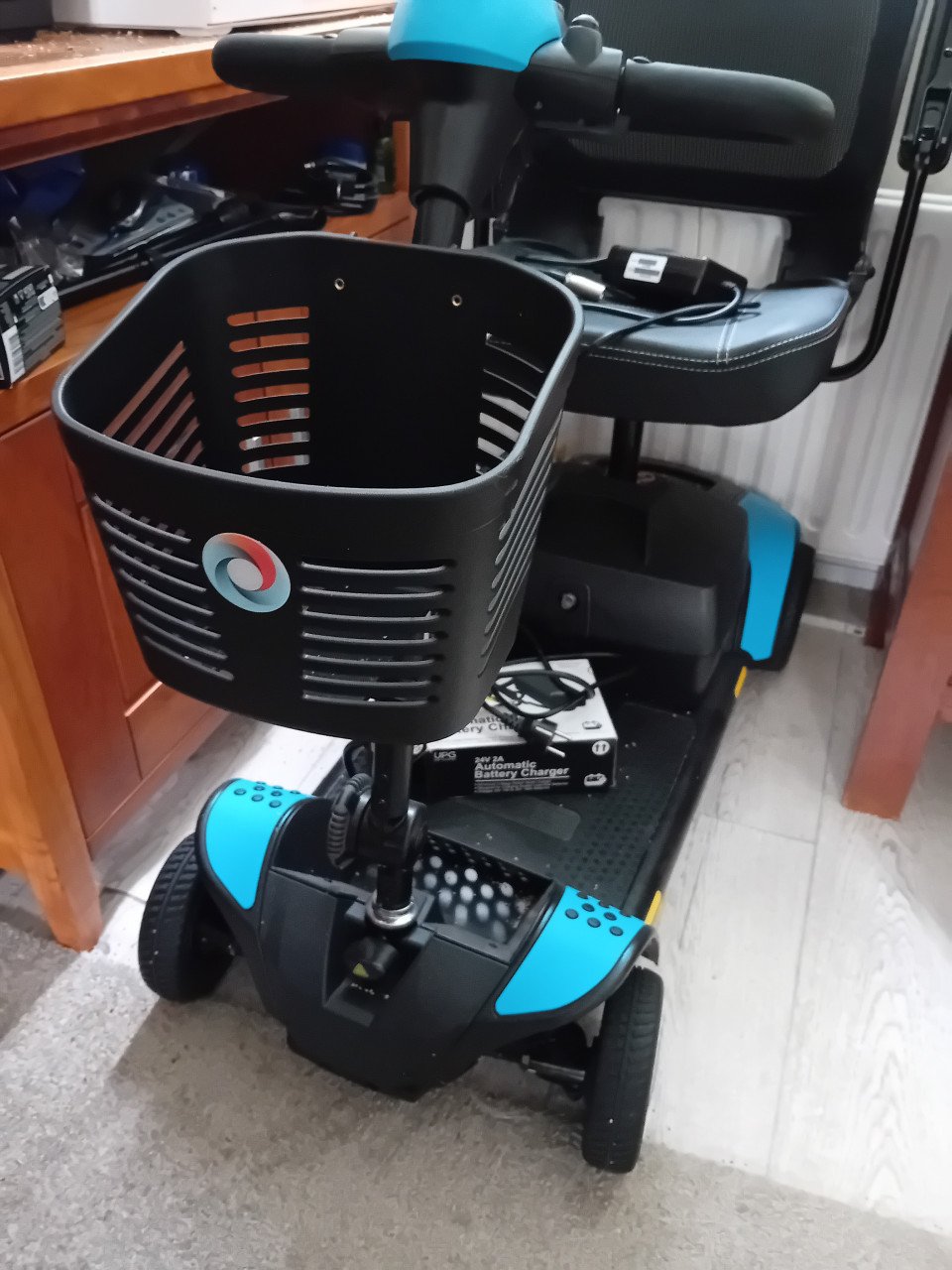Scootmobiel  absoluut  niuwe  inklapbaar