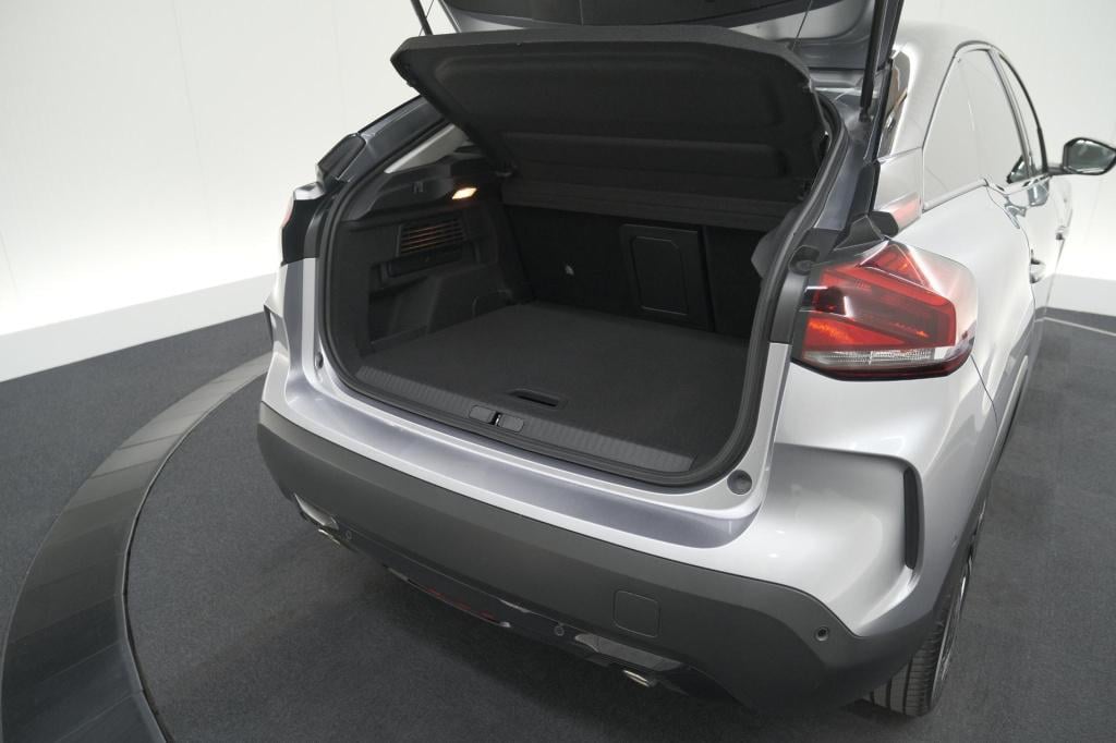Citroen C4 1.2 hybrid 136 max | 360 camera | adaptieve cruise control | nav