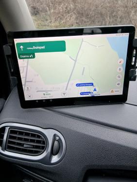 Tablet en/of telefoonhouder voor auto