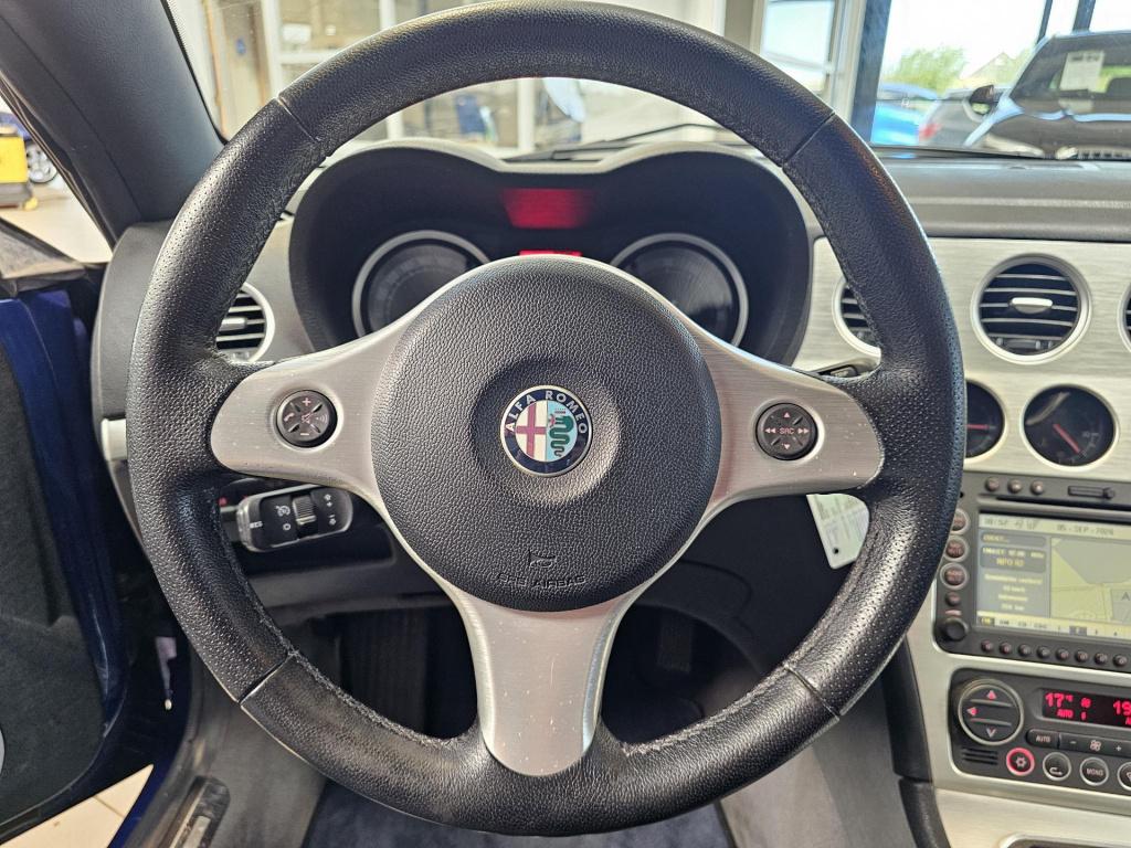Alfa Romeo Spider 2.2 jts exclusive