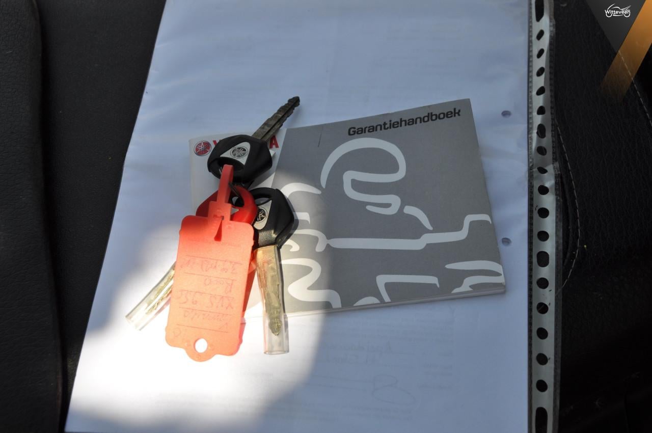 Yamaha XV 950 R ABS Special