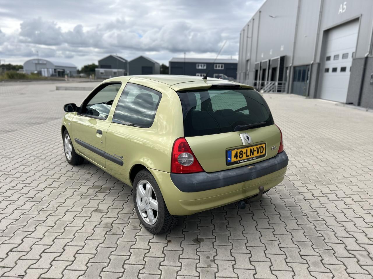 Renault Clio 1.4-16V Privilège/NAP/CRUISE CONTR/AIRCO