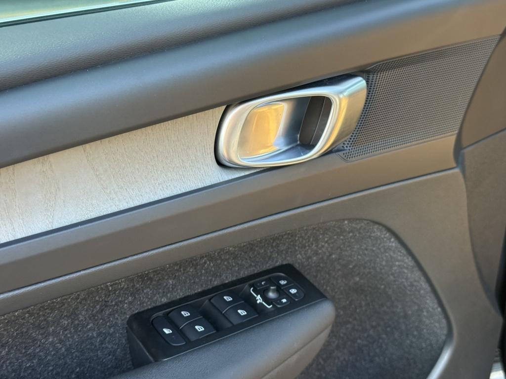 Volvo XC40 t5 262pk recharge inscription| leder| navi| 2-zone climate| 19''