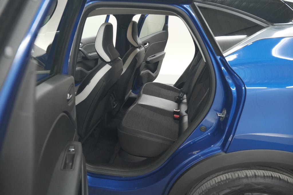 Renault Captur tce 90 techno | 360 camera | navigatie | 9.3 inch groot sche