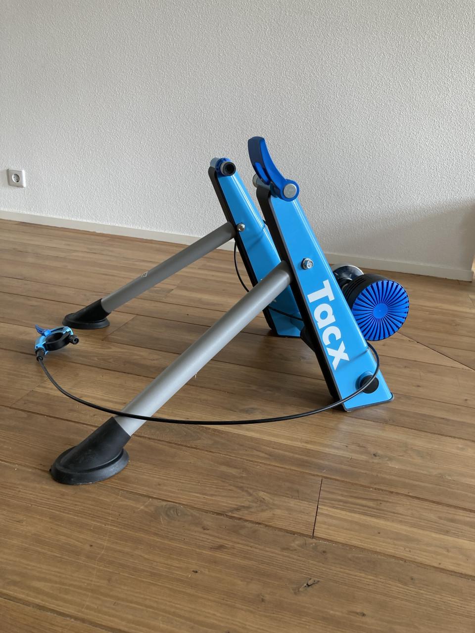 Tacx fietstrainer incl 2 banden