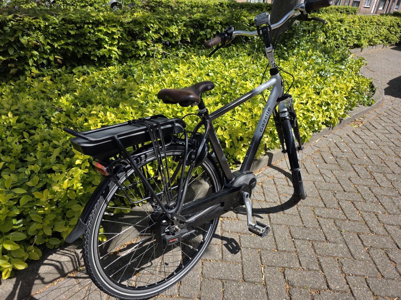 Schitterende Gazelle elektrische heren fiets met Bosch middenmotor