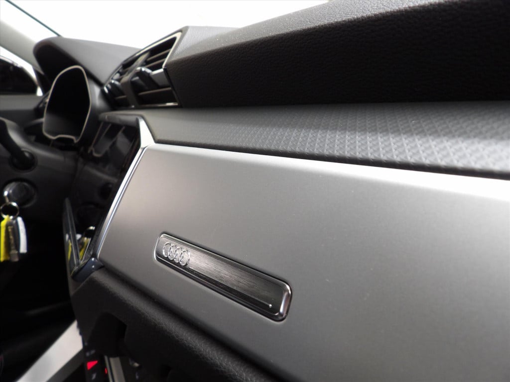 Audi Q3 35 tfsi 150pk s tronic advanced exterieur