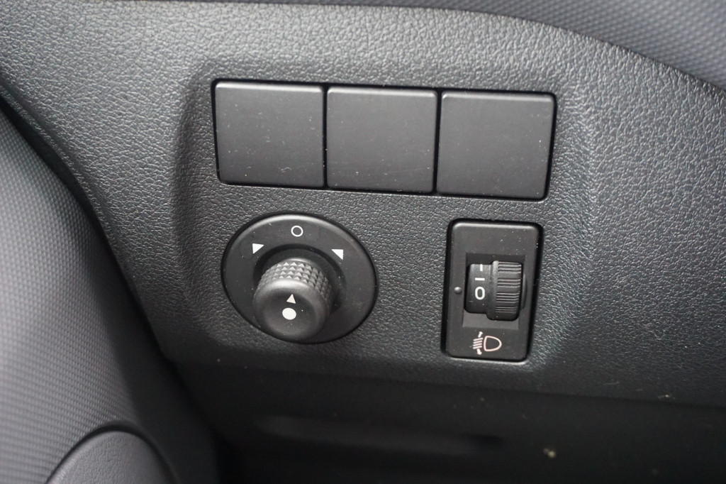 Peugeot Partner 122 1.6 hdi l2 xt elektr. ramen / cruise / trekhaak / nap