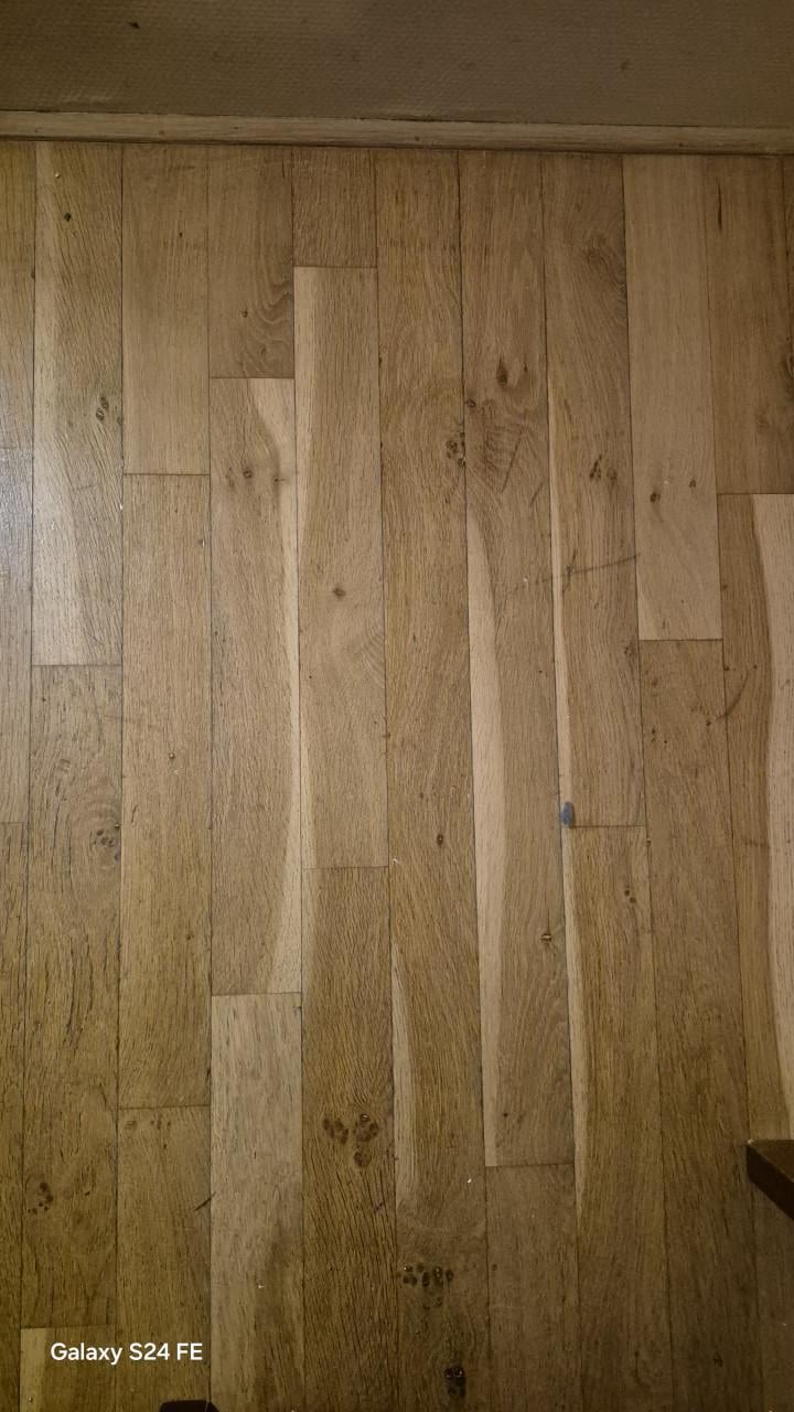 Massief rustiek eiken vloer