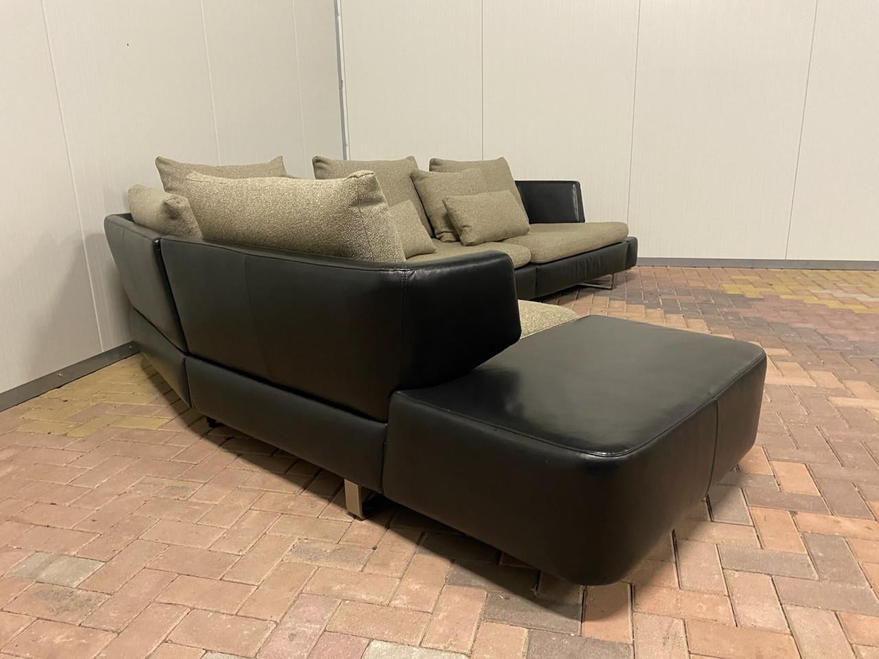 Natuzzi Opus modulaire leren hoekbank 305 cm met 10 kussens | Zwart | ZGAN